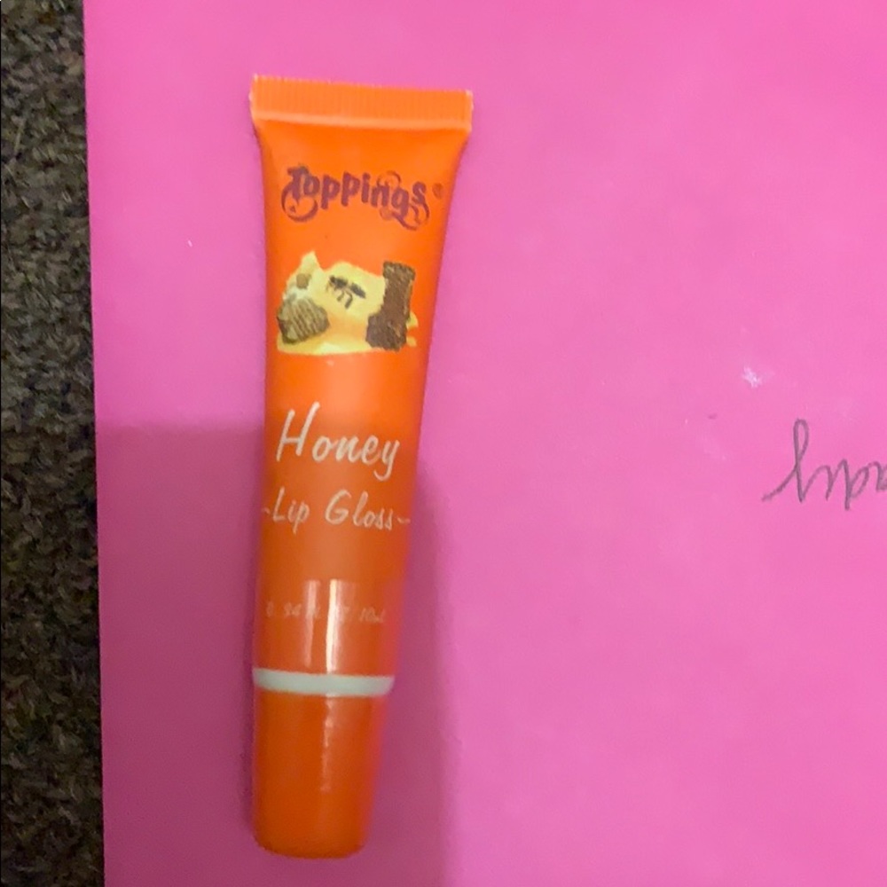 Lipgloss - Picture 4 of 6